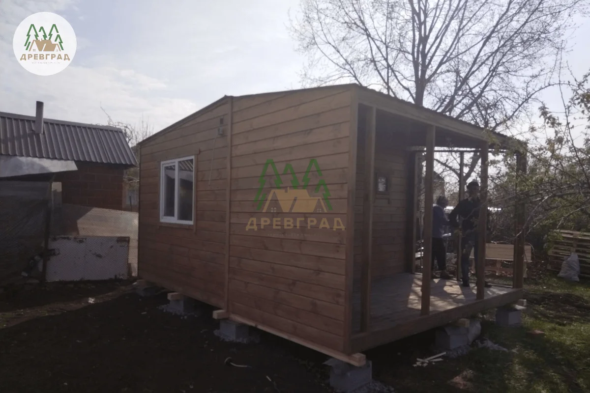 Баня 3 × 4 с терассой 2 × 4 — фото 1