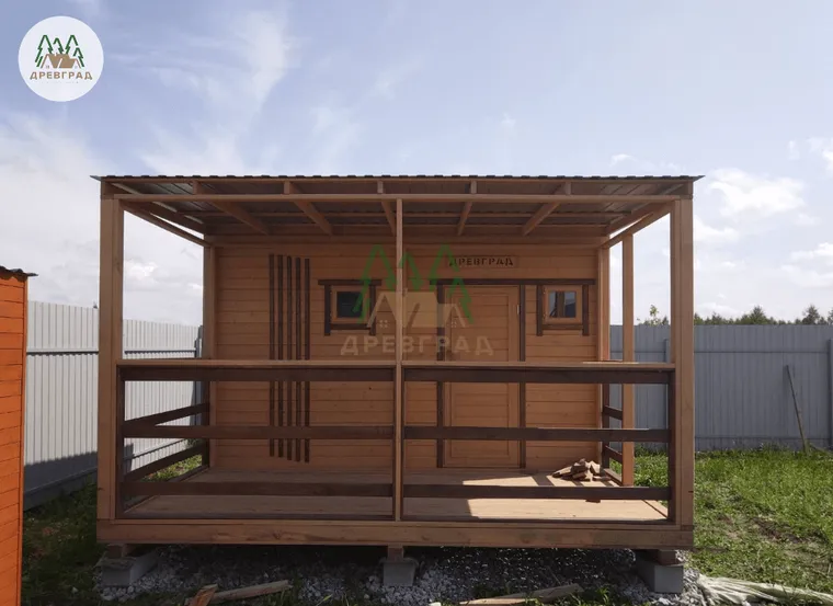 Баня 2,3 × 4 с террасой 2 × 4